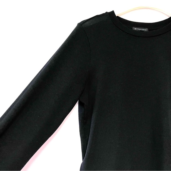 Beyond Yoga Just Chillin Long Sleeve Pullover Medium Black Split Hem Athleisure - Picture 7 of 10